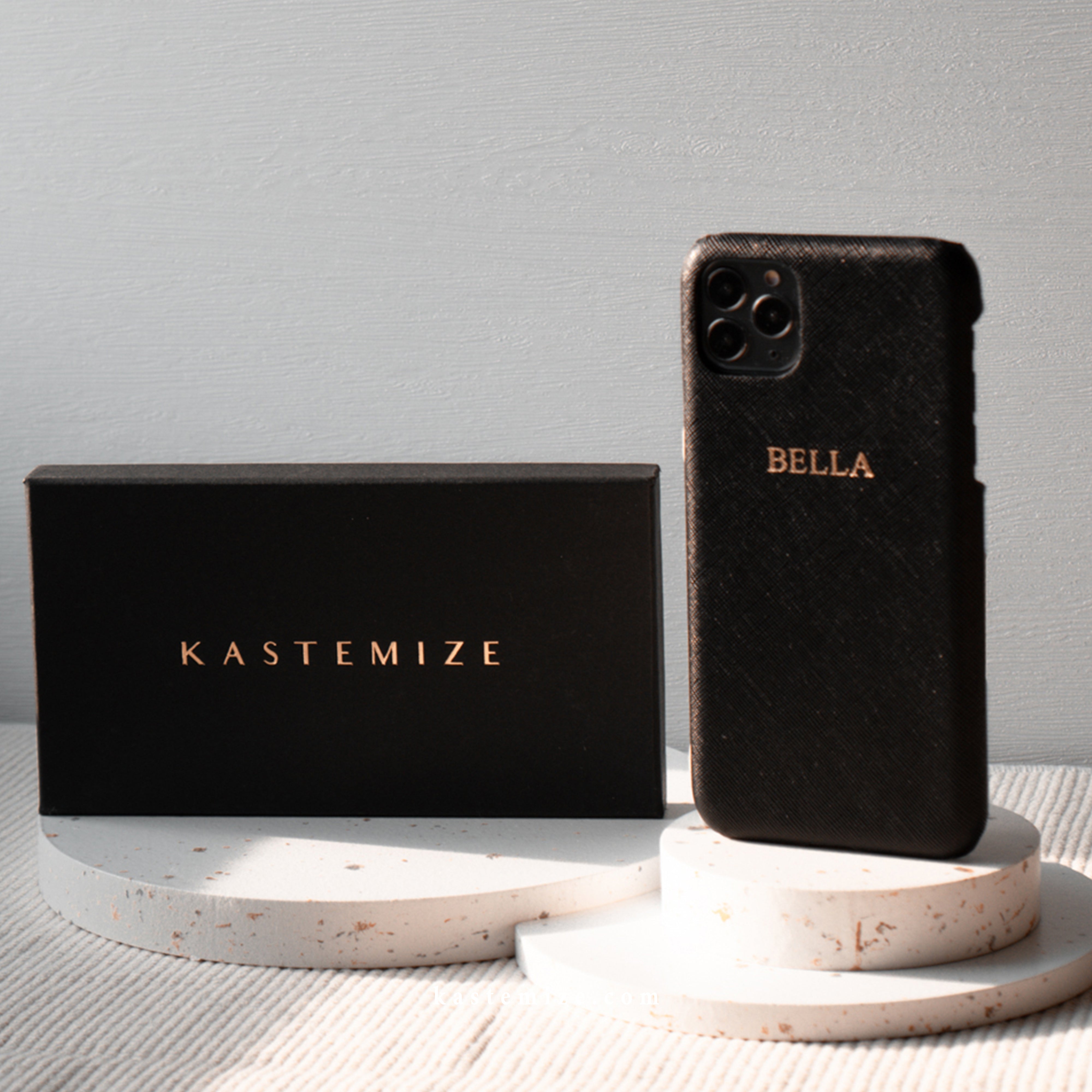 Harper Saffiano Wrap Leather iPhone 11 Pro Max Case - Kastemize