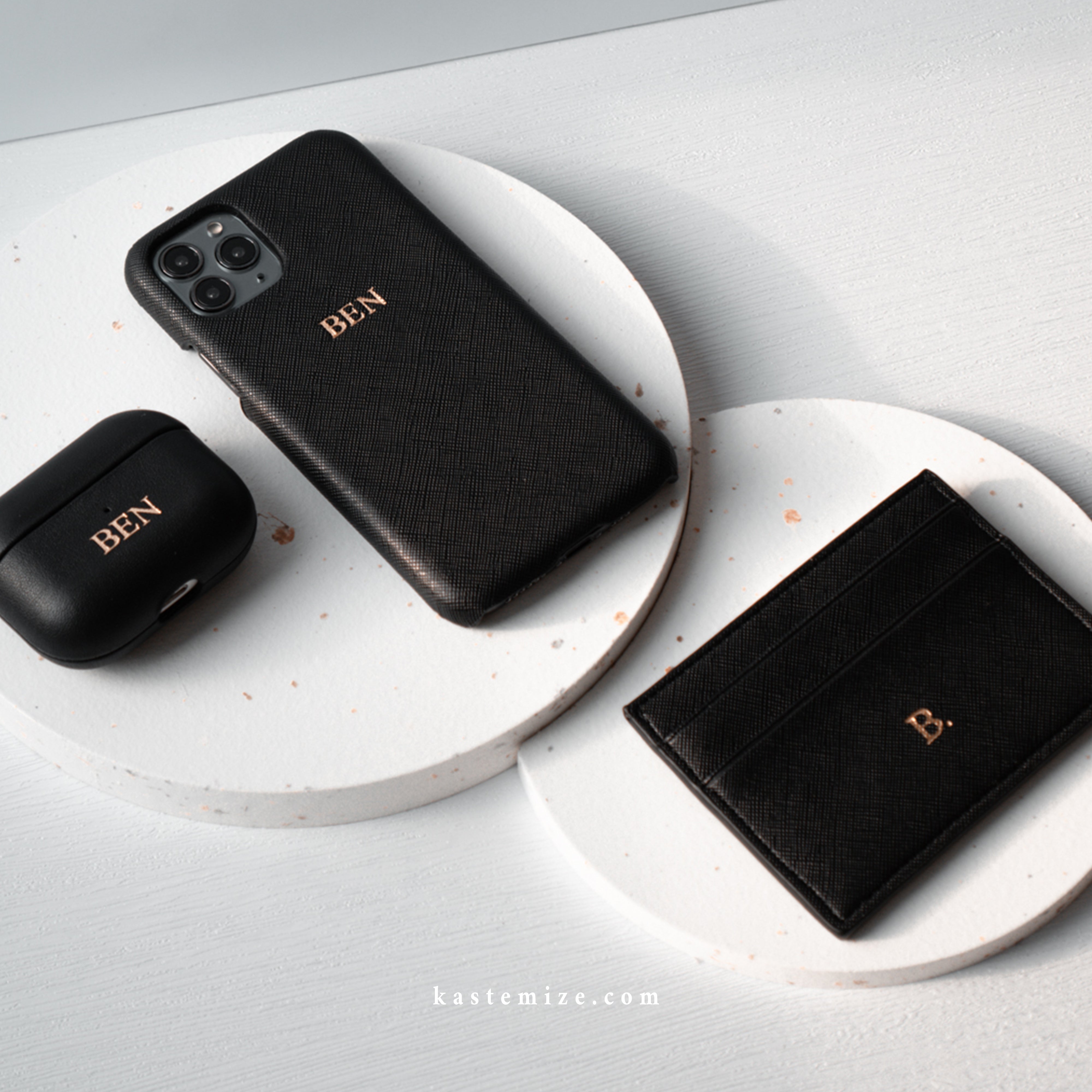 Harper Saffiano Wrap Leather iPhone 11 Pro Case - Kastemize